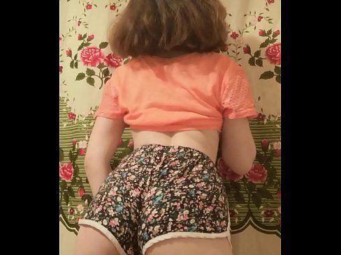 ❤️ Сэксуальная маладая красуня здымае шорты на камеру Шлюхі на be.superpornpics.ru ﹏