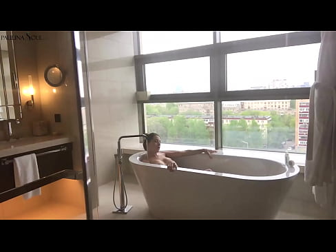 ❤️ Велізарная красуня горача дрочыць шапіках у ваннай Шлюхі на be.superpornpics.ru ﹏